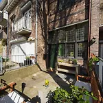 Boutique Perenne * Maastricht